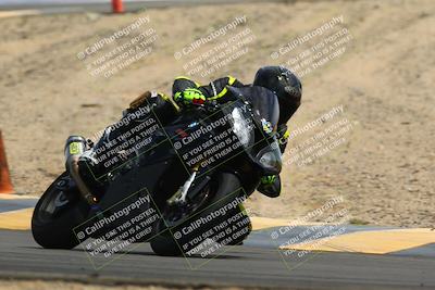 media/Apr-09-2022-SoCal Trackdays (Sat) [[c9e19a26ab]]/Turn 12 (1pm)/